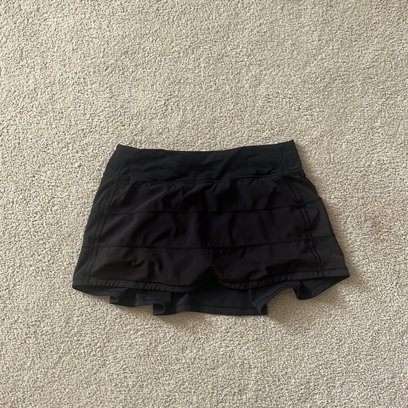 lululemon athletica Dresses & Skirts - Black Lululemon Pace Rival Skirt Short